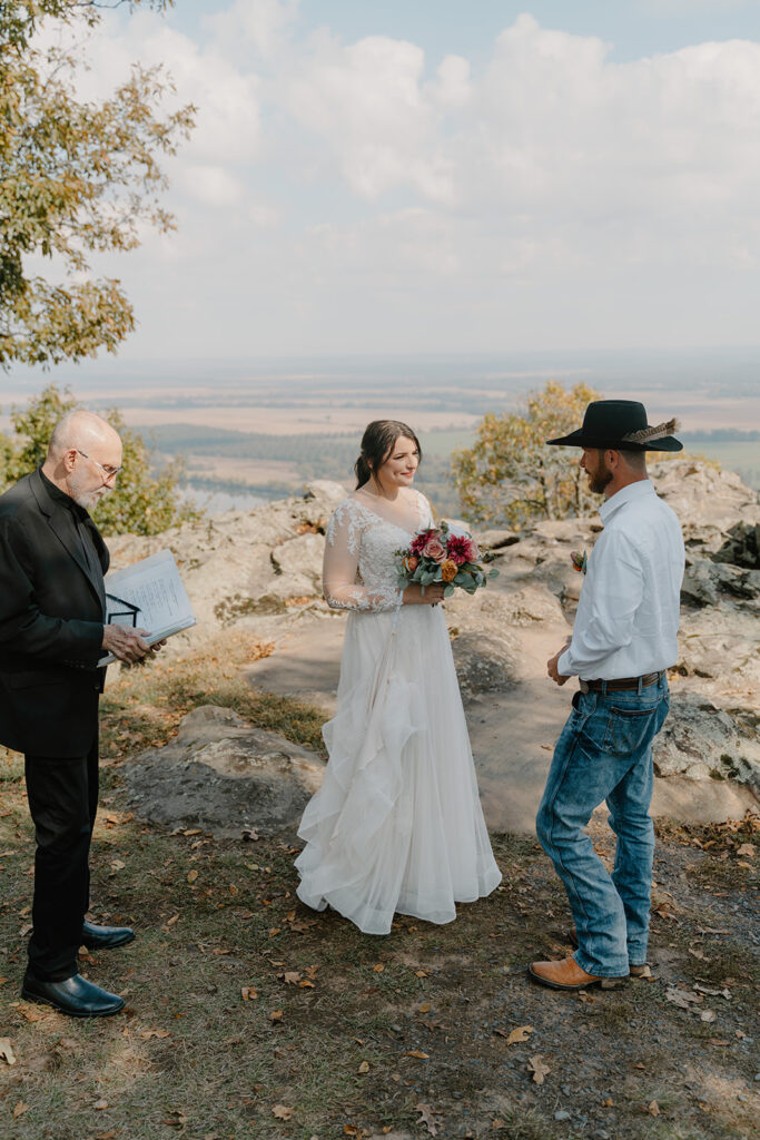 photo of elopement ceremony on stout's point at petit jean mountain state park